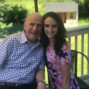 Meet your Posher, Hailey